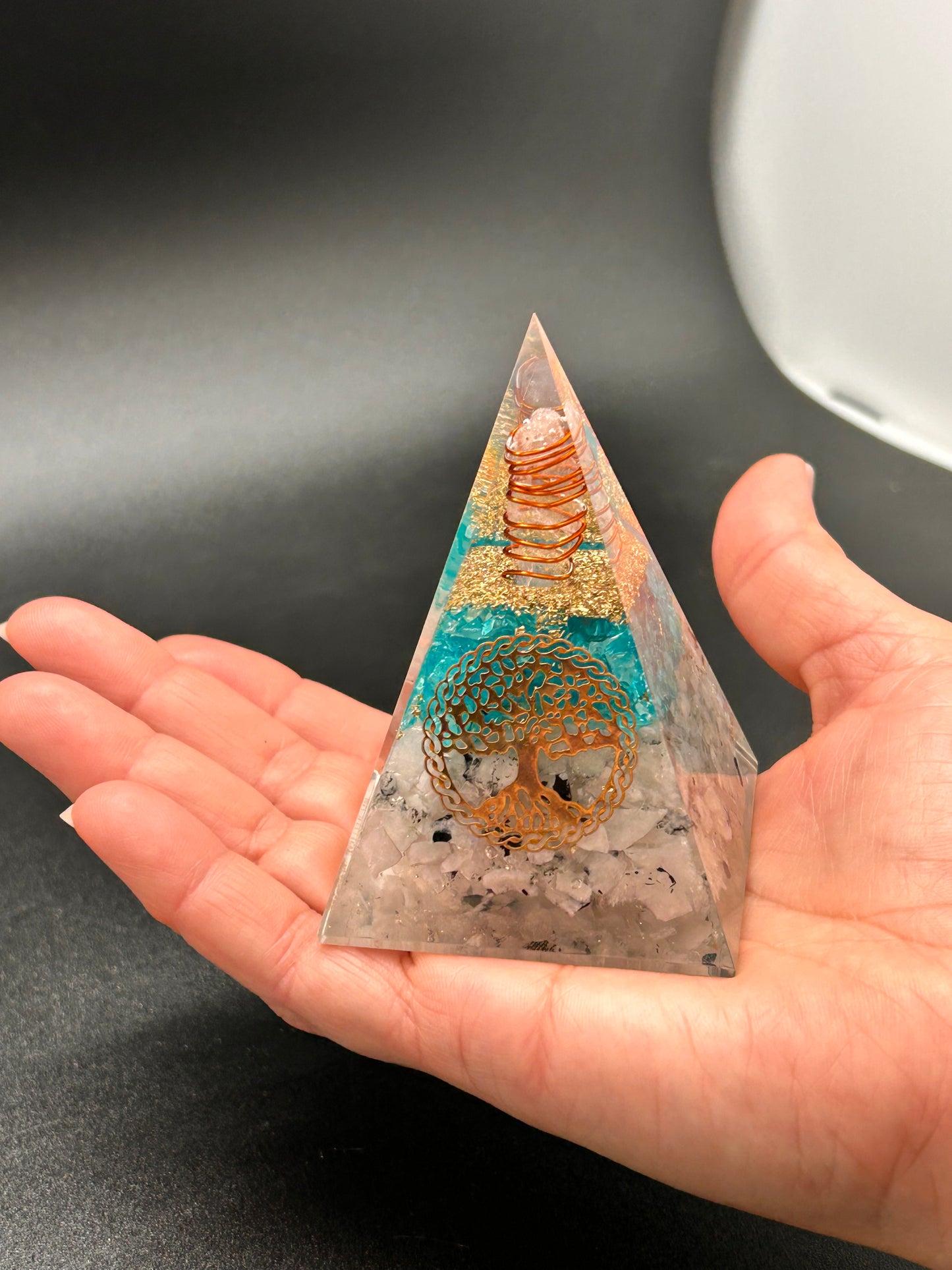 Pyramid, Nubian Argonite Aqamarine and Moonstone (VPS-13)