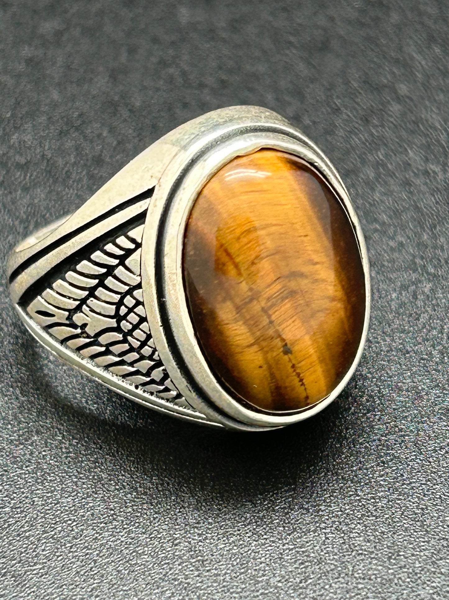 Men's Ring, Tiger Eye, Oval, Size 12 (JMR 08)