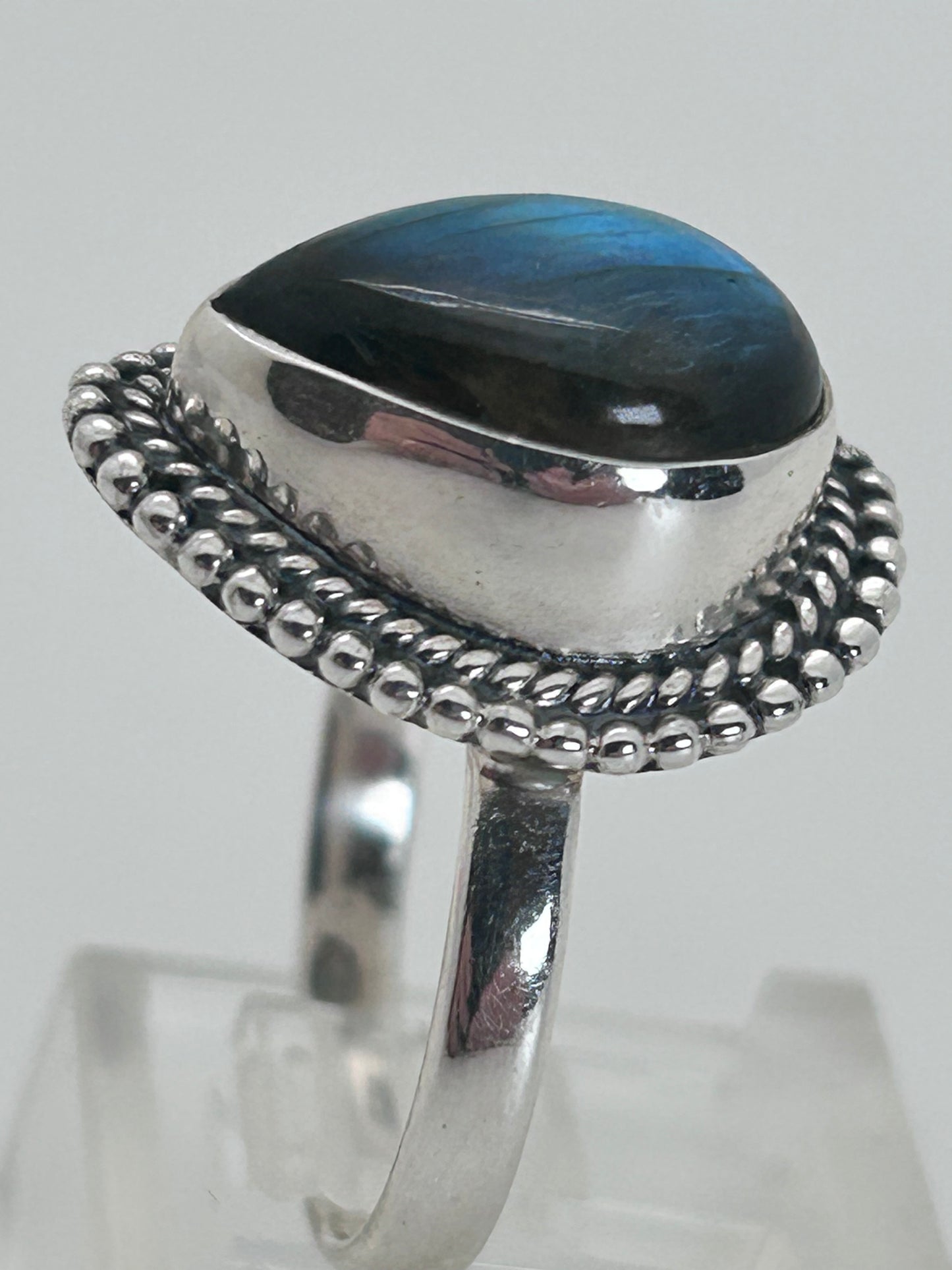 Jewelry, Women's Ring, Labradorite, Pear, Size 7 - SKU(JWR-37)