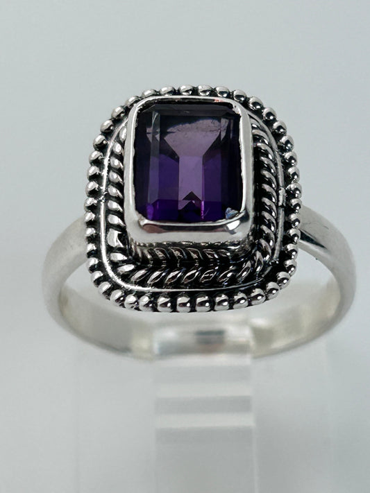 Jewelry, Women's Ring, Amethyst, Rectangular, Sterling Silver, Size 6 - (JWR-03)