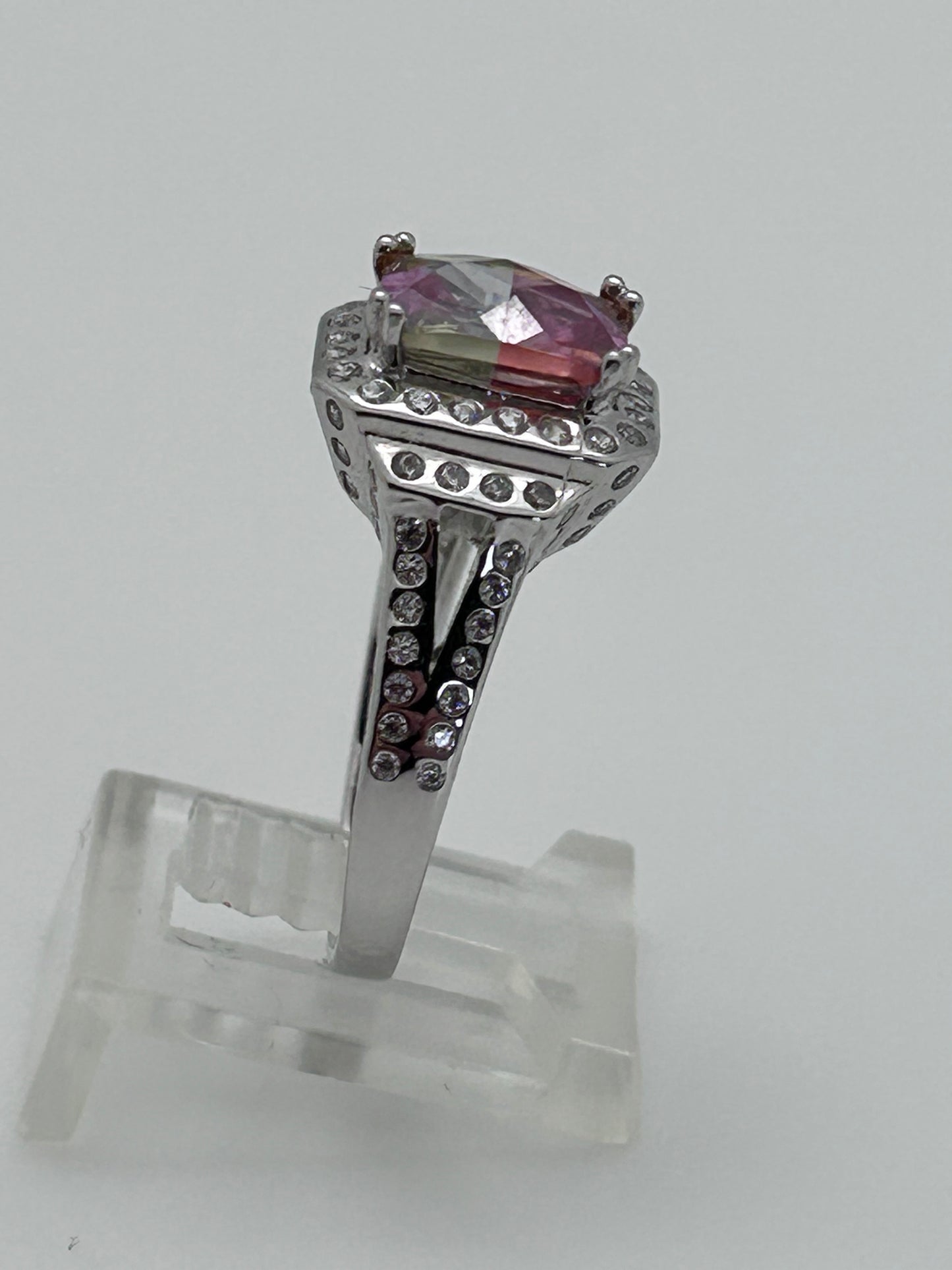 Jewelry, Women's Ring, Cubic Zirconia, 9x7, Rectangular, Size 8 - SKU(JWR-64)