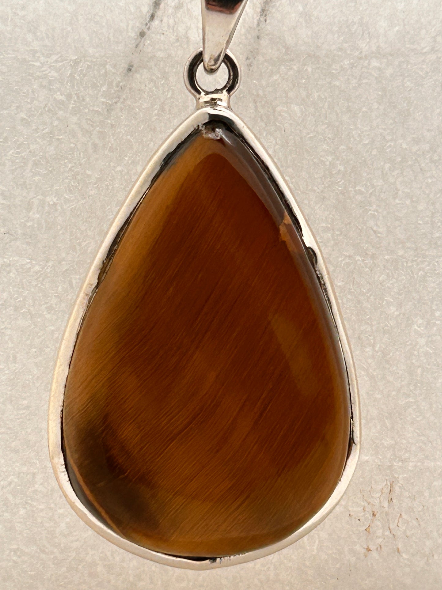 Jewelry, Pendant, Tiger Eye, Drop Cut Wave Set V Bail Silver Pendant - SKU(JP-19)