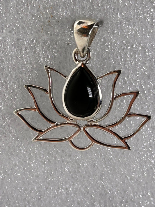 Jewelry, Pendant, Onyx, Halo Silver Lotus V Bail, Centered with Bezel set Drop Cut Faceted - SKU(JP-05)